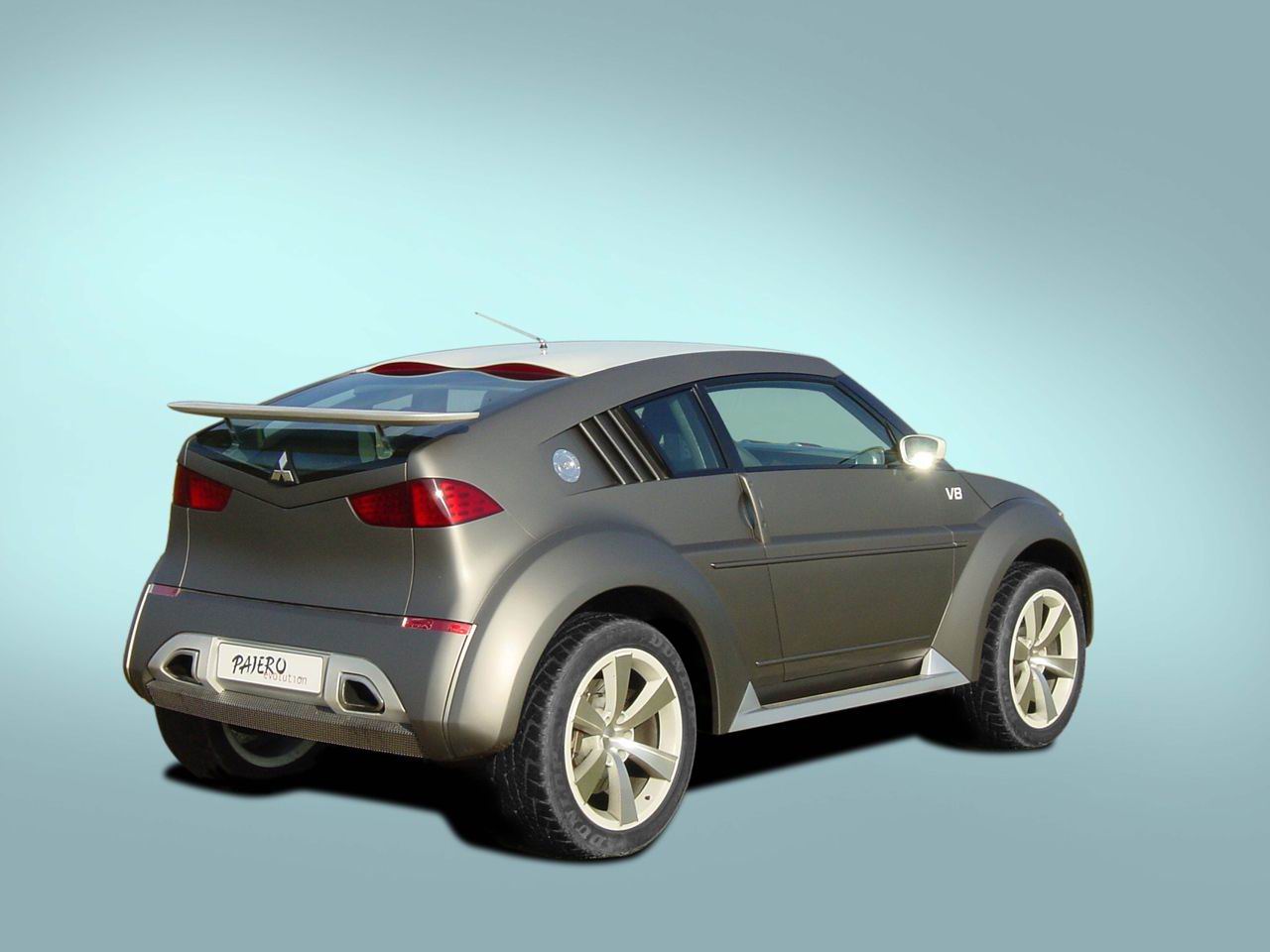 MMC Mitsubishi () Pajero Evolution Concept:  