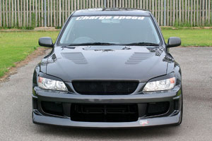 Toyota () Altezza:  