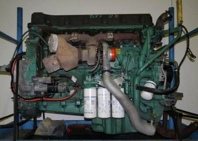 Volvo () D9A:  