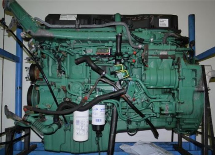 Volvo () D9B:  