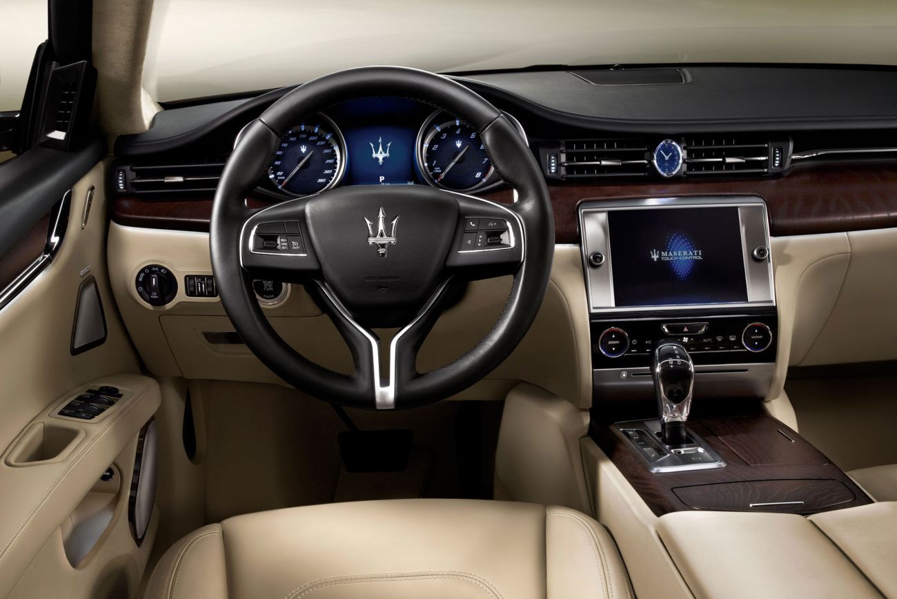 Maserati () Quattroporte V (M139):  