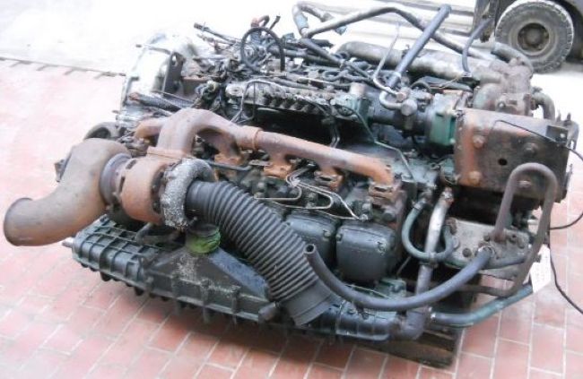 Volvo () THD102KB:  