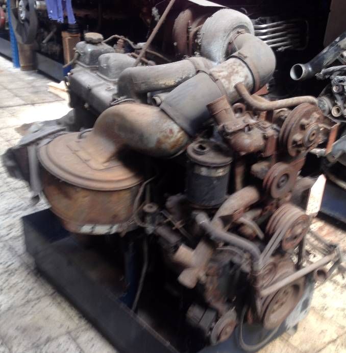 Volvo () TD120:  