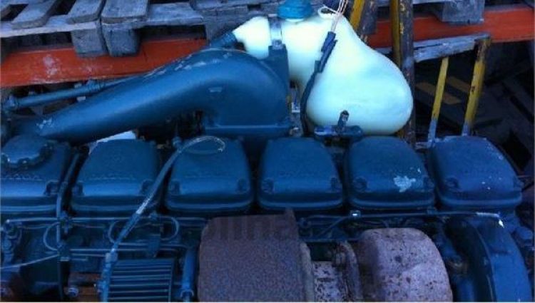 Volvo () TD102:  