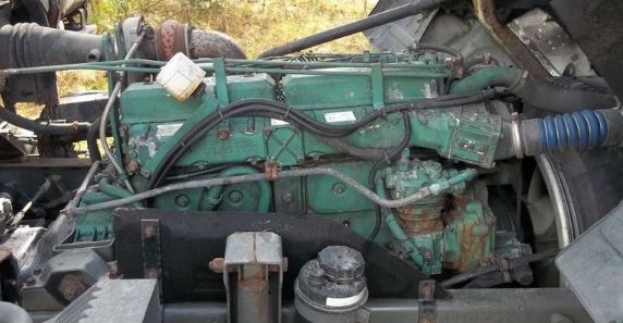 Volvo () D6A:  