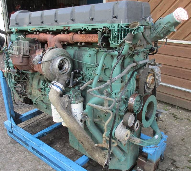 Volvo () D16E:  