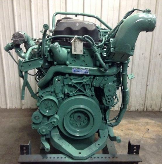 Volvo () D11F:  