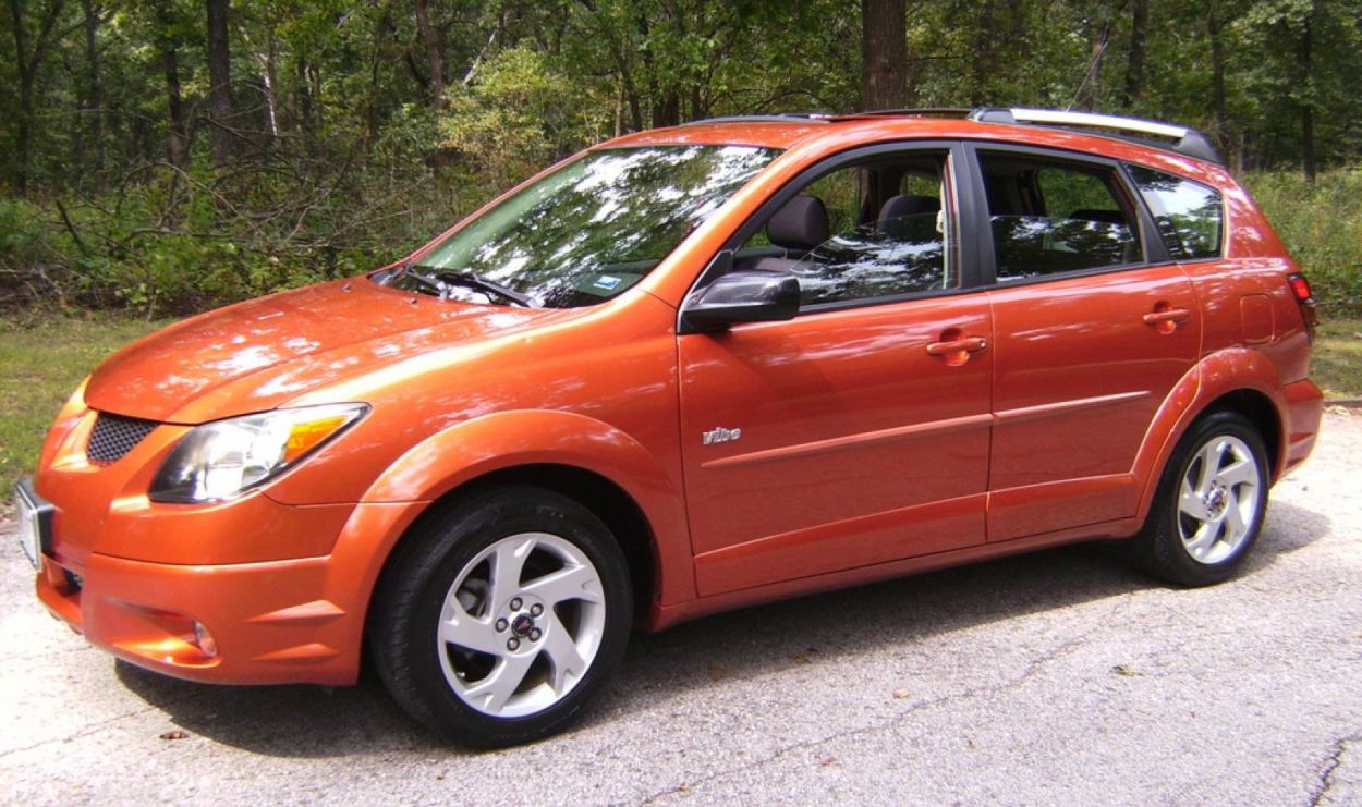 Pontiac () Vibe I:  