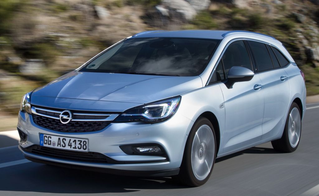Opel () Astra K V Sports Tourer:  