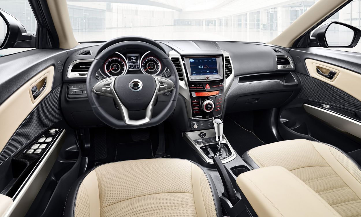 SsangYong () Tivoli I:  