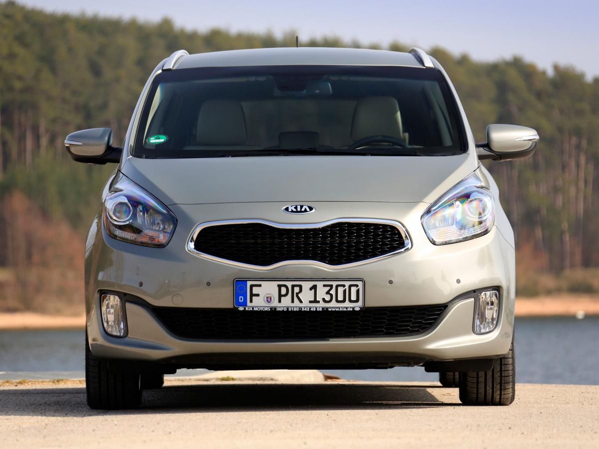 Kia () Carens IV:  