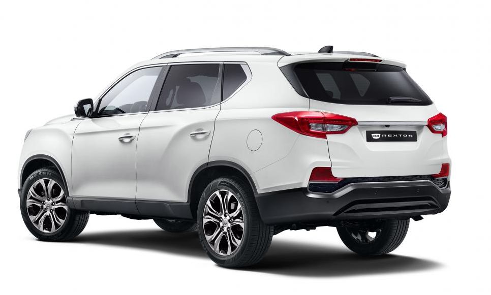 SsangYong () Rexton II:  