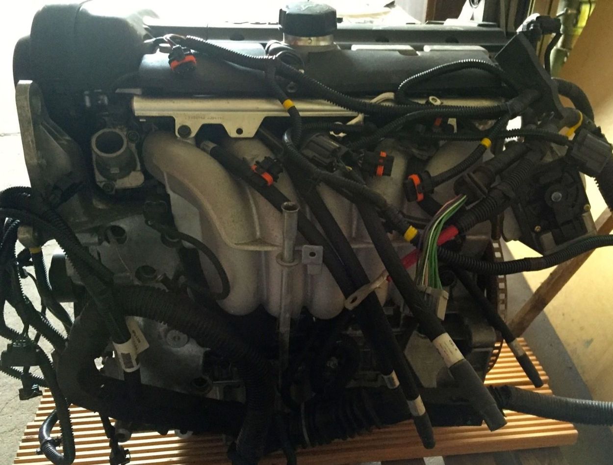 Volvo () B5244SG:  