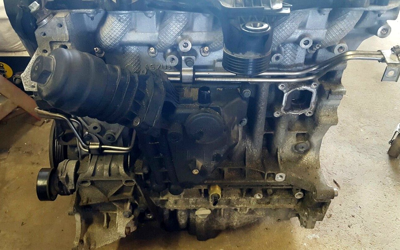 Volvo () D5204T3:  