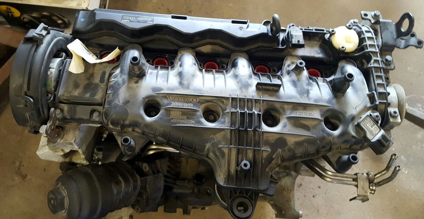 Volvo () D5204T3:  