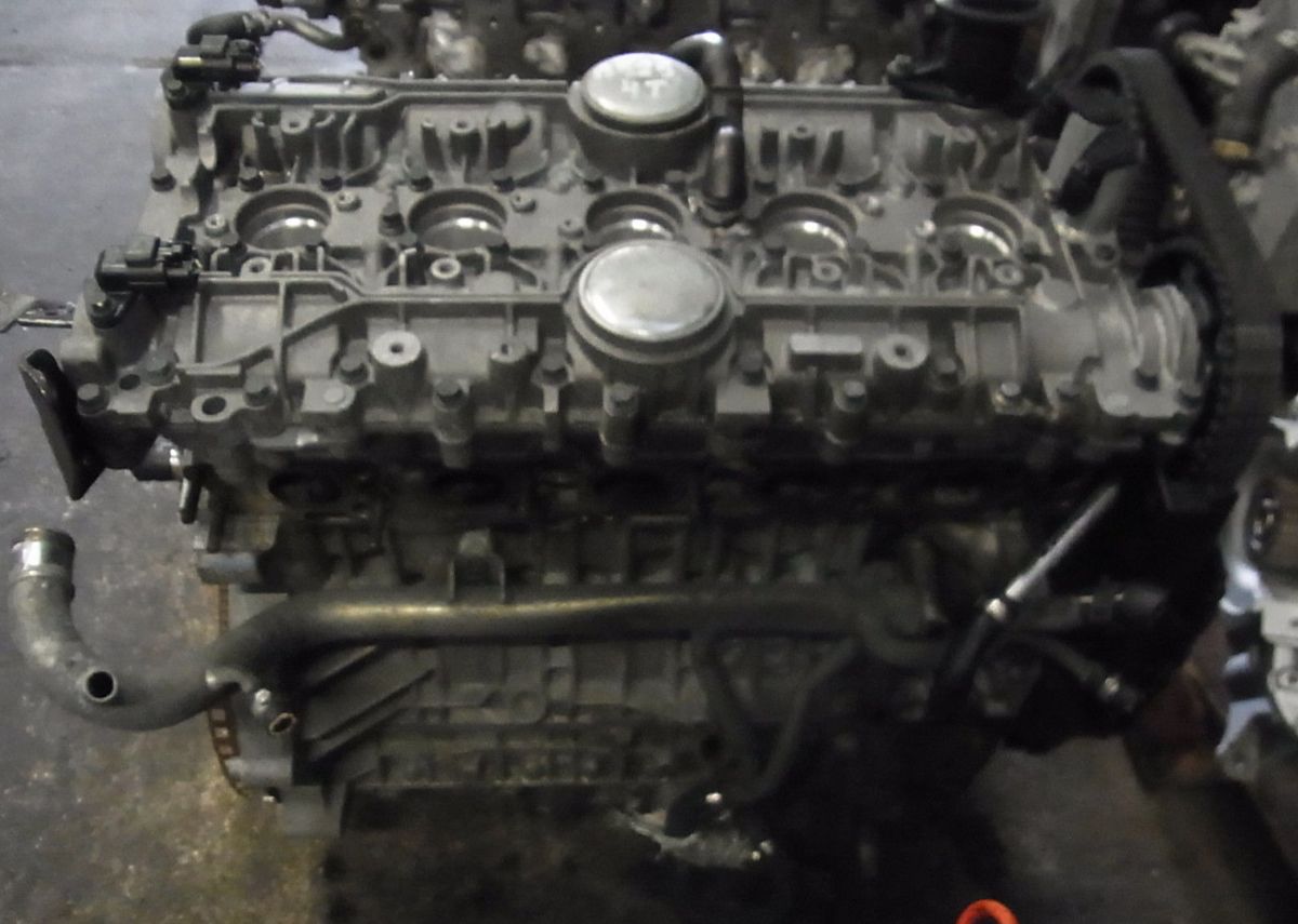 Volvo () B5254T10:  