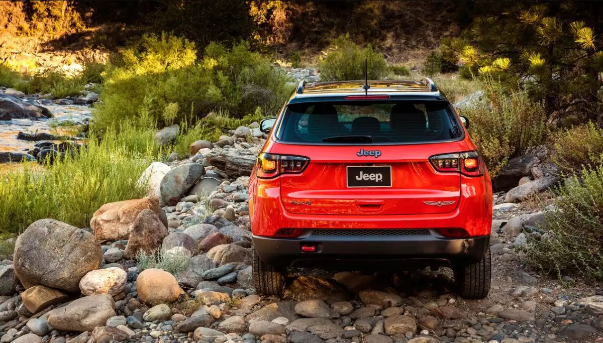 JEEP () Compass II (MP):  