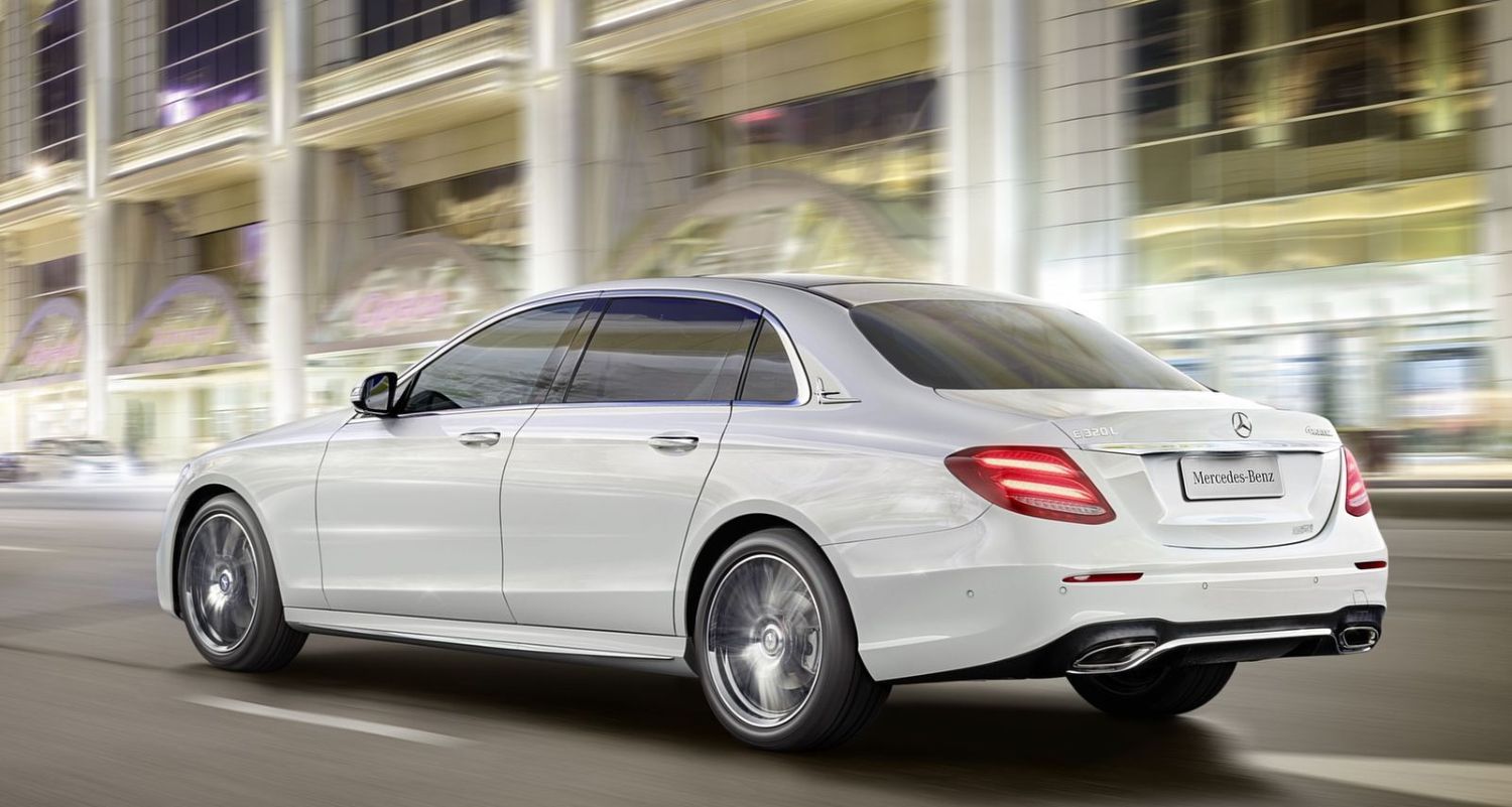 Mercedes Benz () E-Class (W213):  