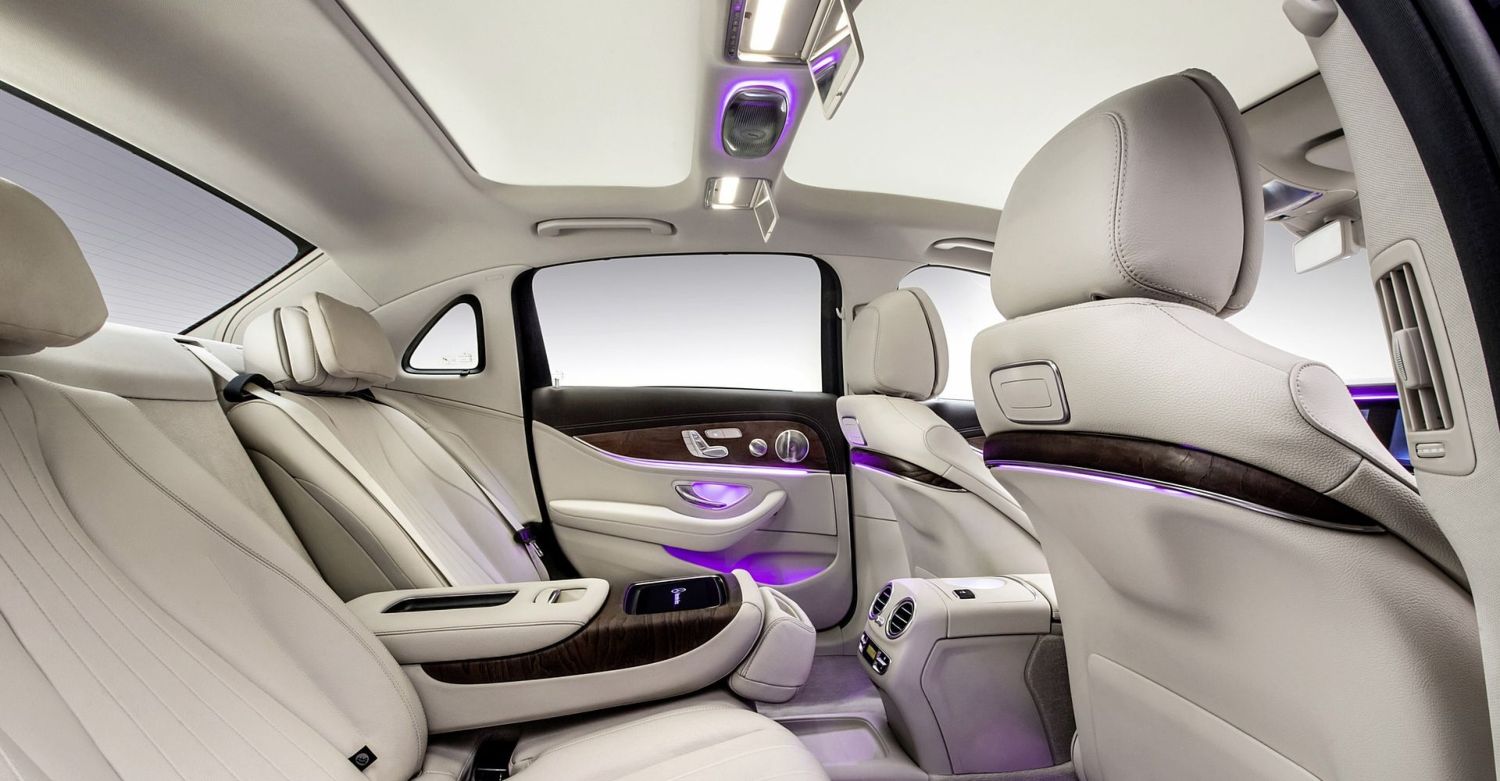 Mercedes Benz () E-Class (W213):  