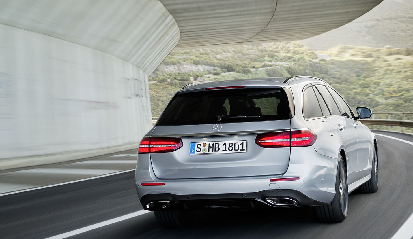 Mercedes Benz () E-Class (S213):  