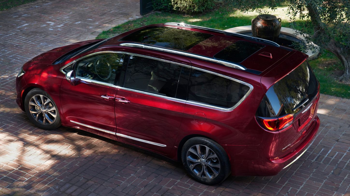 Chrysler () Pacifica II (RU):  