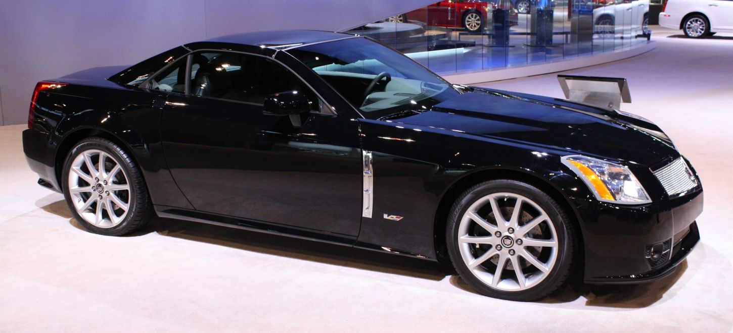 Cadillac () XLR I:  