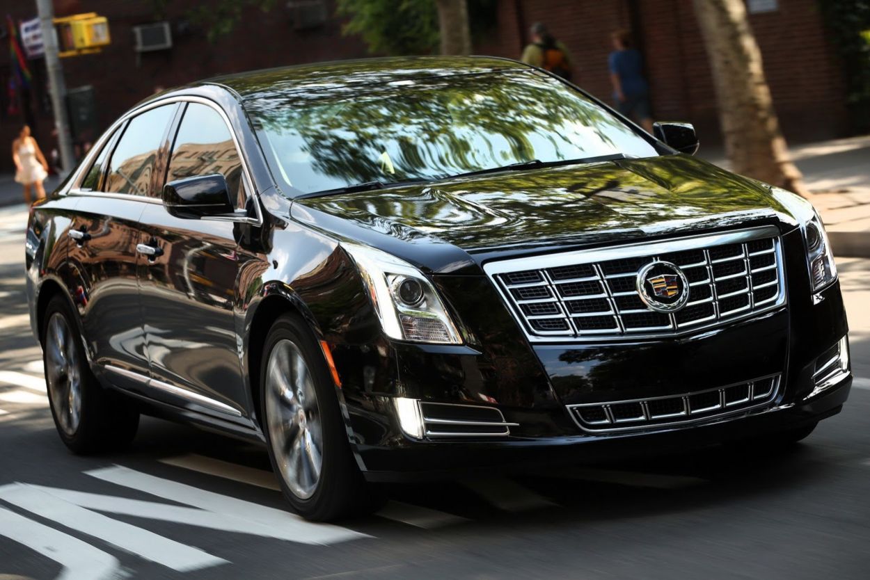 Cadillac () XTS I:  