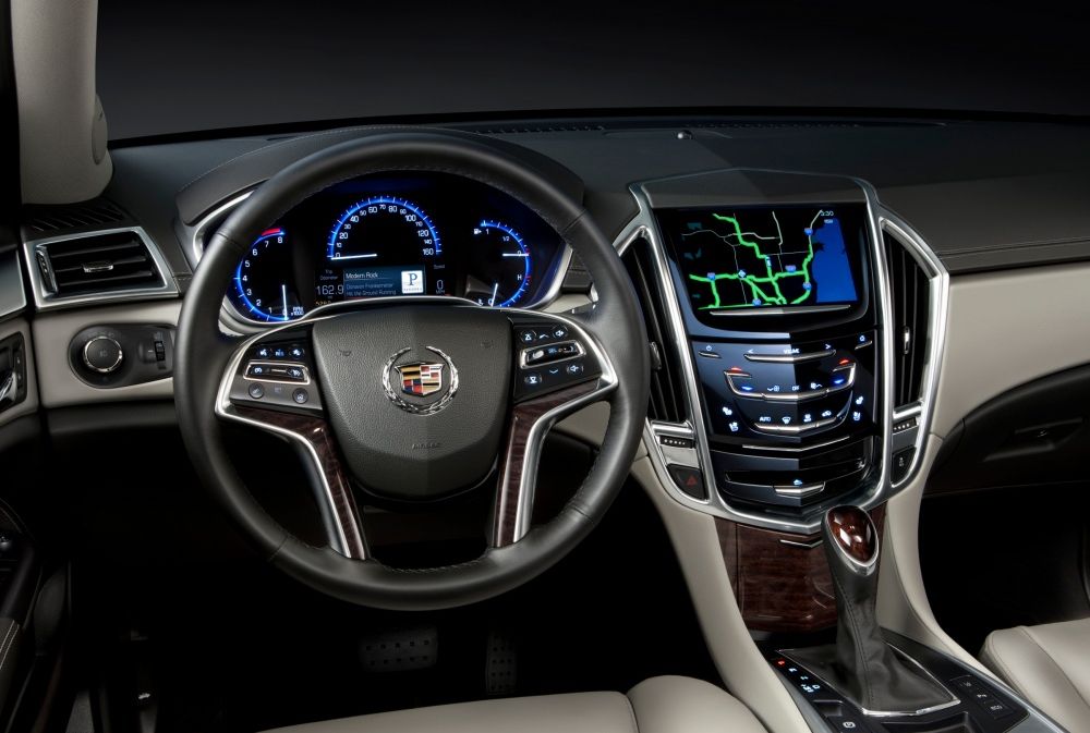 Cadillac () SRX II:  