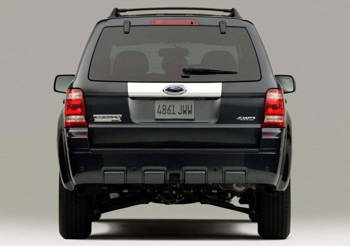 Ford () Escape II:  