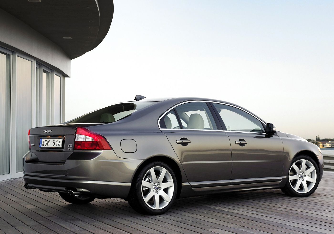 Volvo () S80 II:  