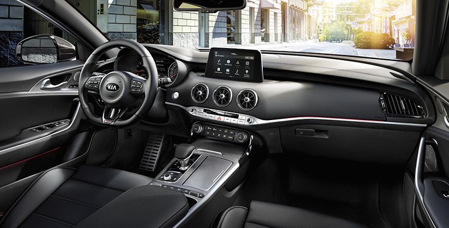 Kia () Stinger I (CK):  