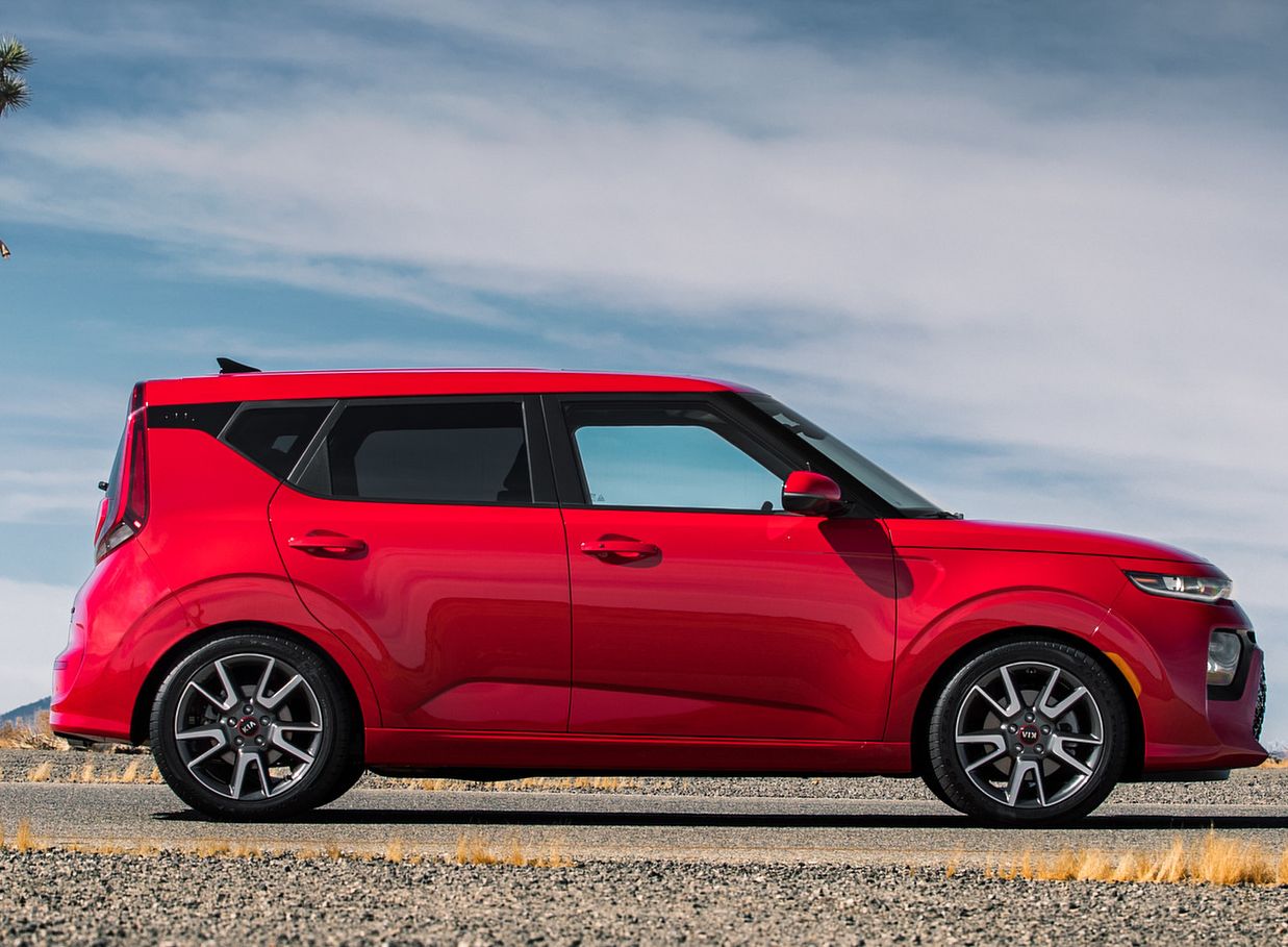 Kia () Soul III (SK3):  