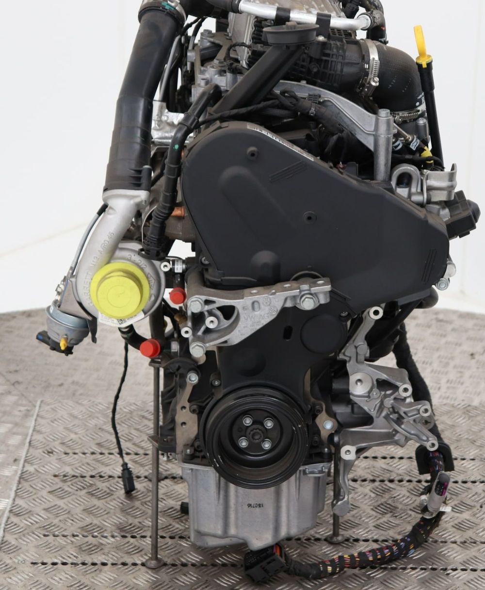 Volkswagen (VW) () CXHB:  