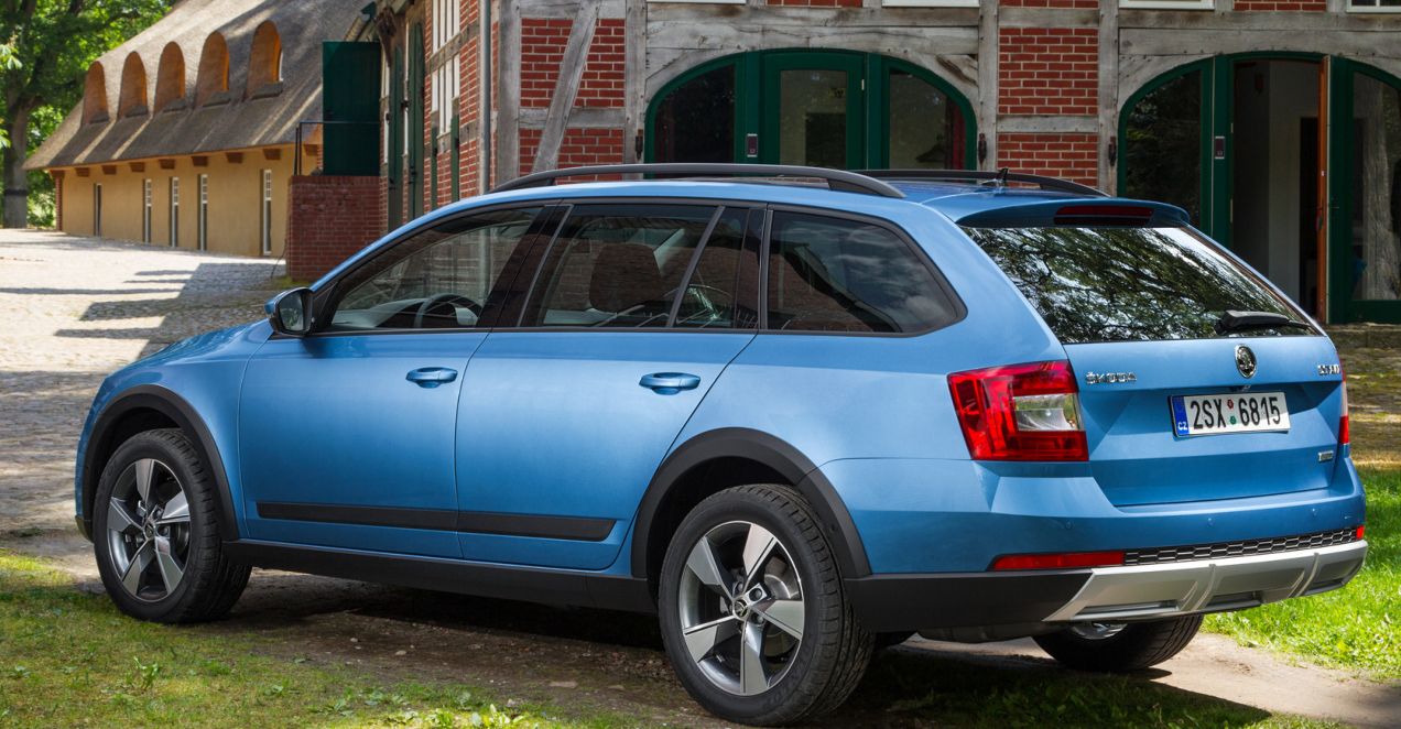 Skoda () Octavia III Combi (5E5):  
