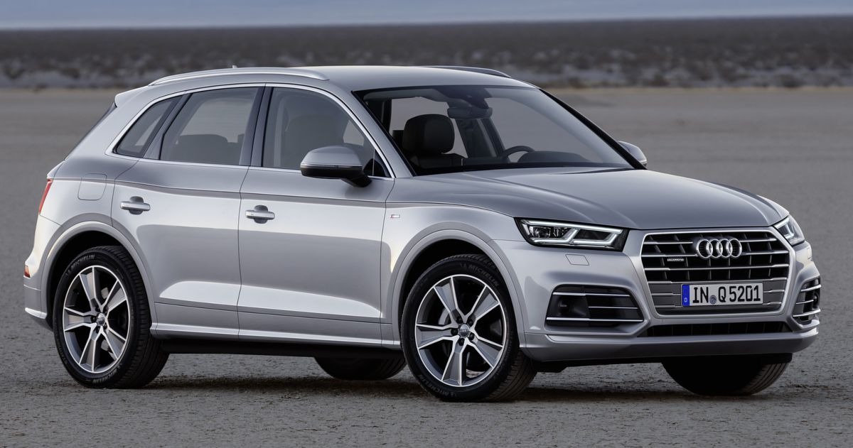 Audi () Q5 II (FYB):  