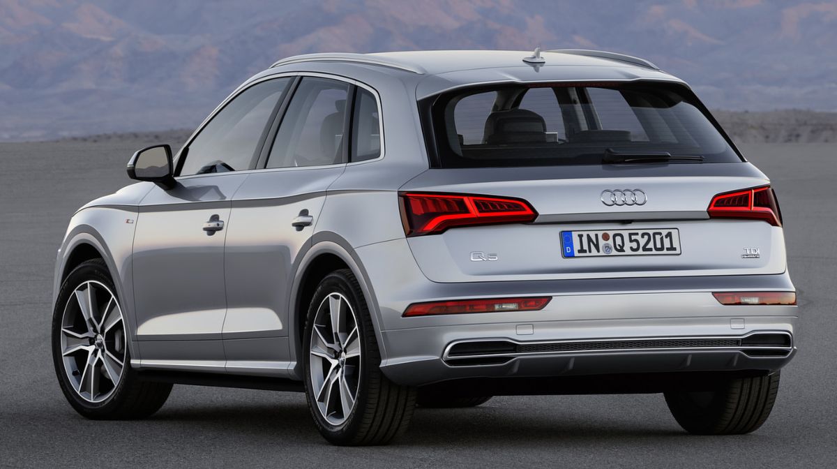 Audi () Q5 II (FYB):  