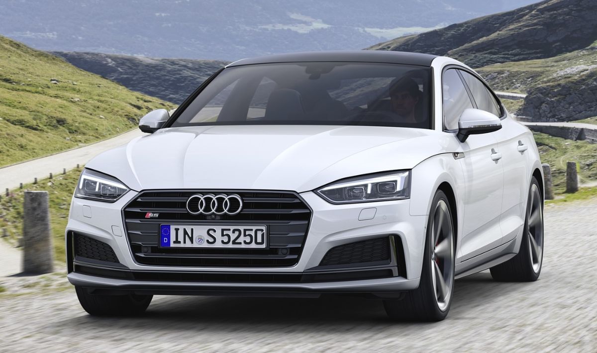 Audi () A5 II Sportback (F53, F5A):  