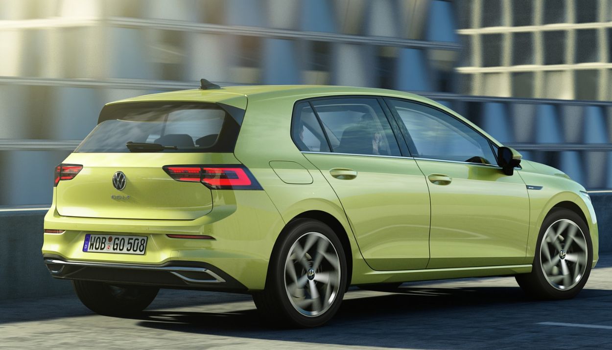 Volkswagen (VW) () Golf VIII:  