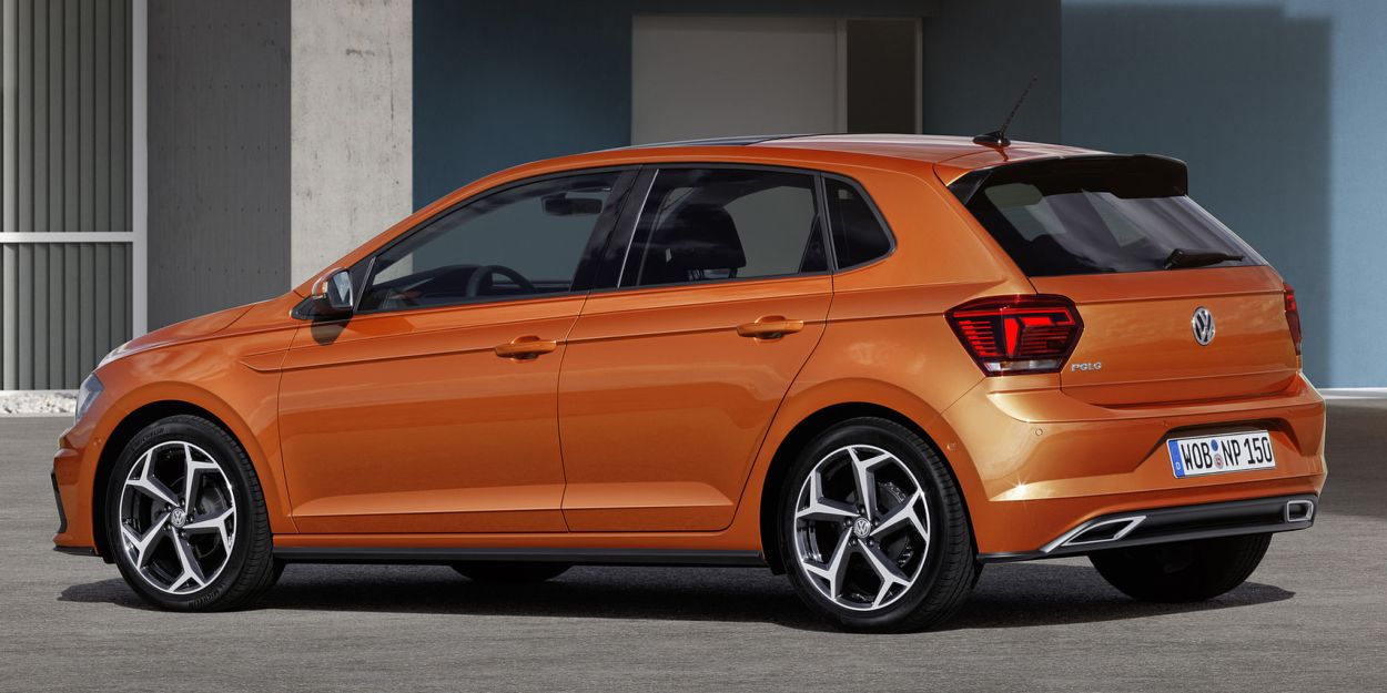 Volkswagen (VW) () Polo VI (AW1):  