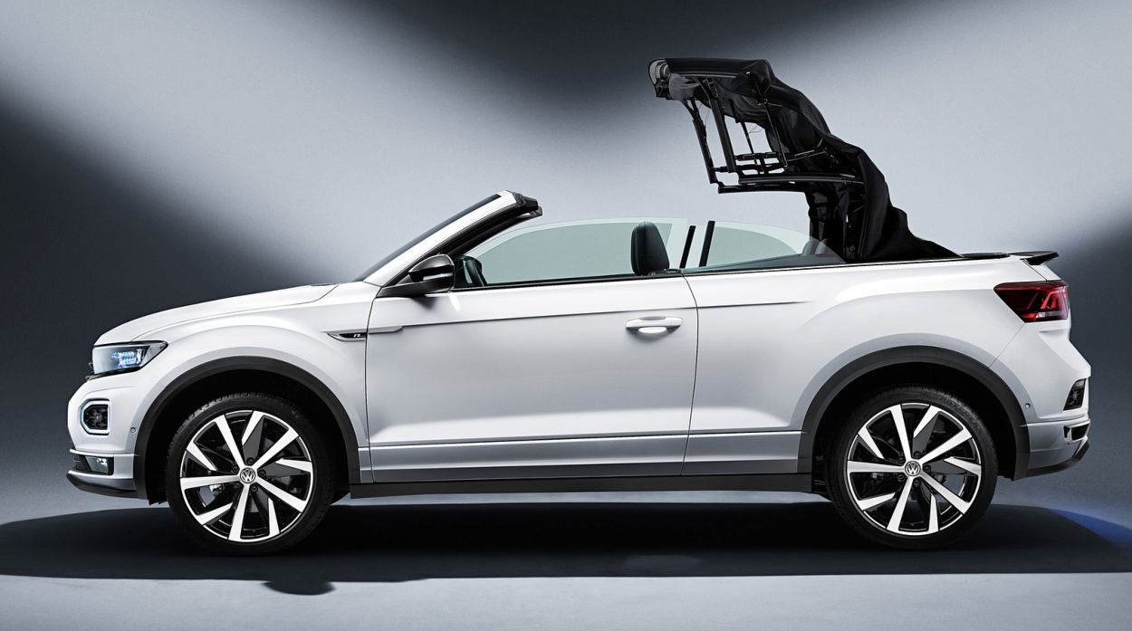 Volkswagen (VW) () T-Roc Cabrio (AC7):  