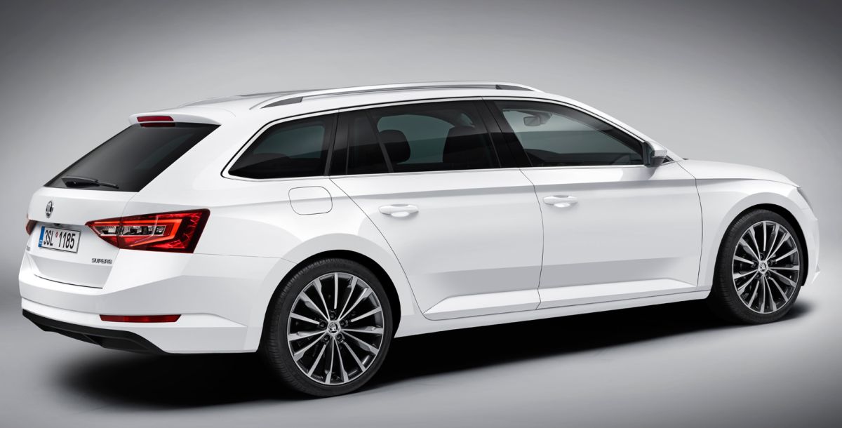 Skoda () Superb III Comby (3V5):  
