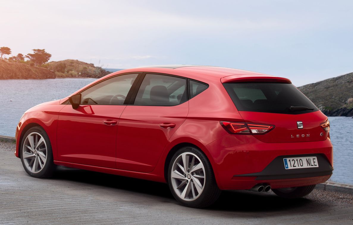 Seat () Leon III (5F1):  