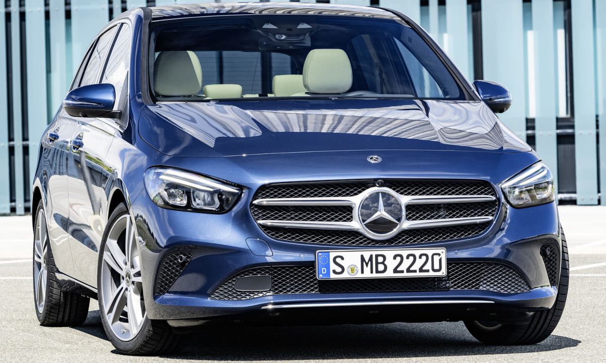 Mercedes Benz () B-Class (W247):  