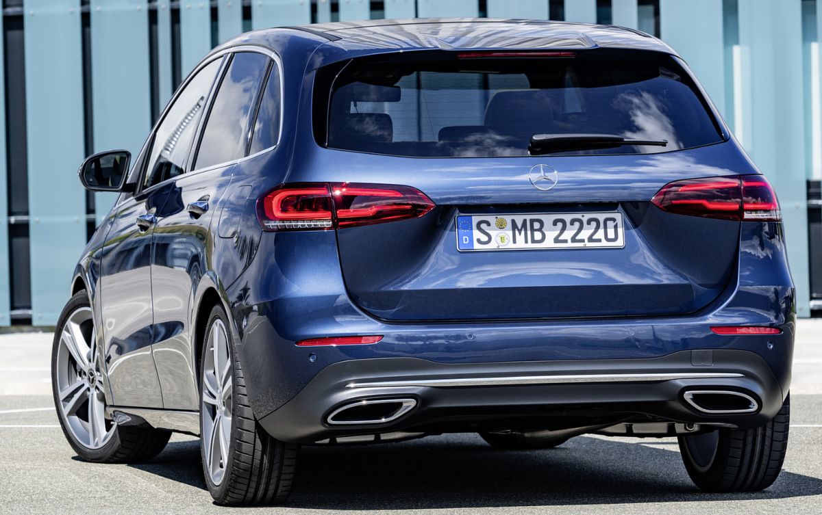 Mercedes Benz () B-Class (W247):  