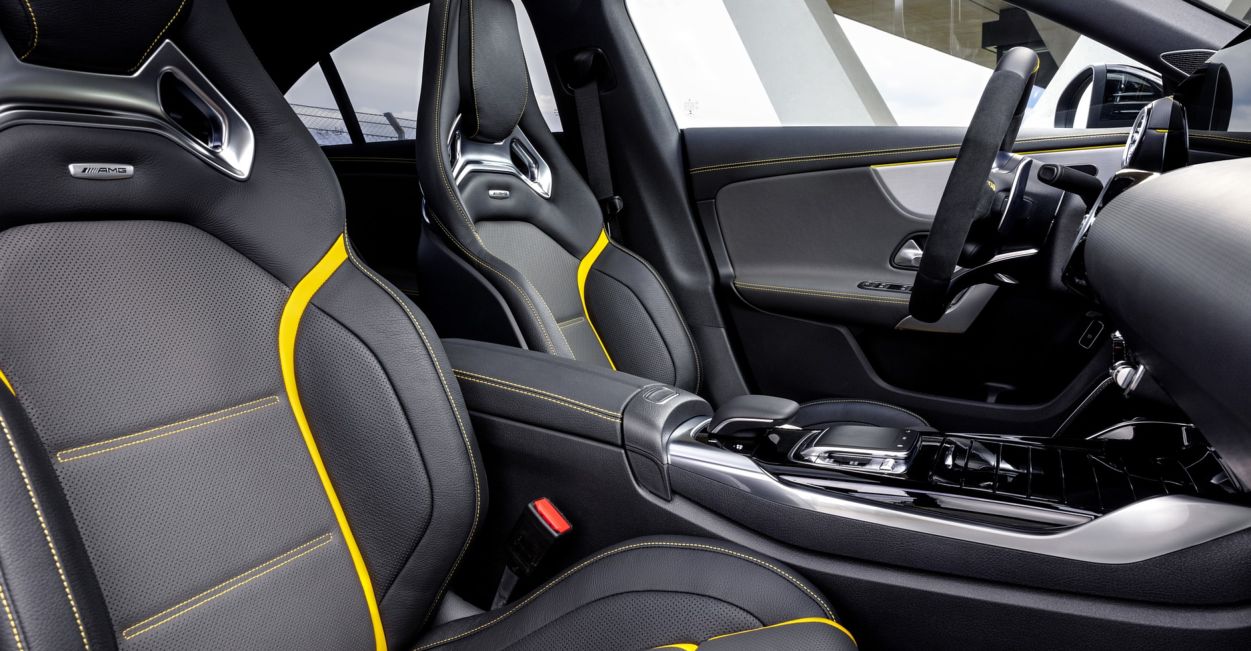 Mercedes Benz () CLA II (C118):  