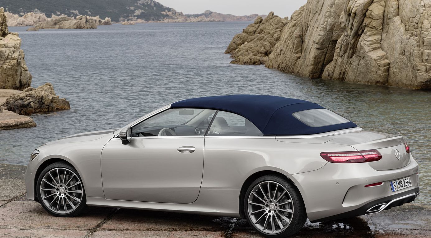 Mercedes Benz () E-Class (A208):  