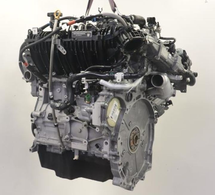 Land Rover ( ) 204DTA:  
