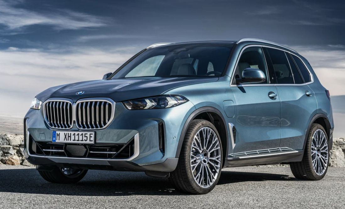 BMW () X5 (G05):  