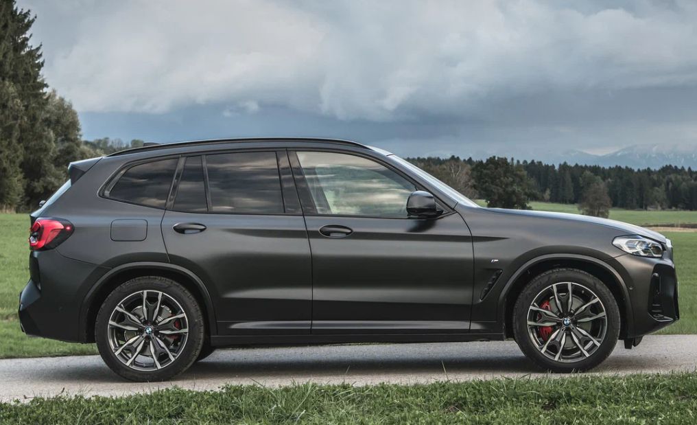 BMW () X3 (G01):  