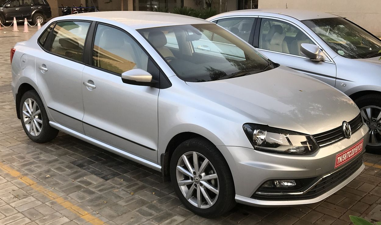 Volkswagen (VW) () Ameo:  
